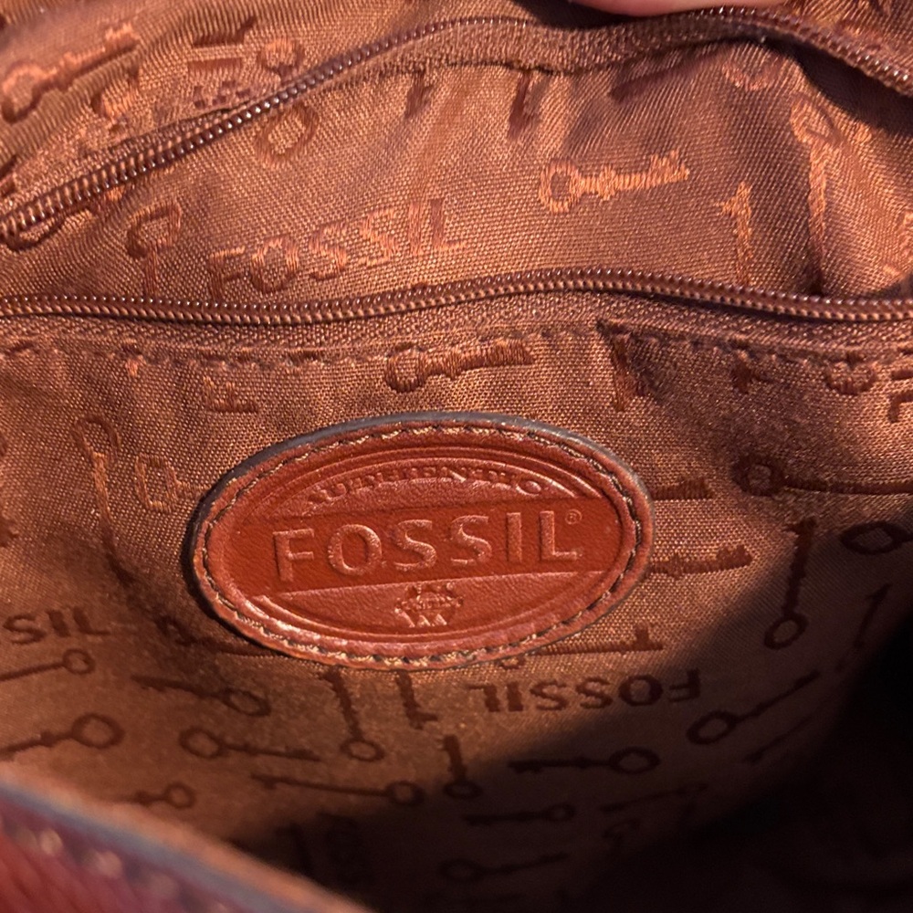 Fossil Vintage Brown Leather Crossbody Saddle Bag - Picture 10 of 14